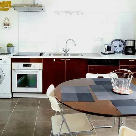 Bed & Breakfast La Maison Dans Le Parc 3*