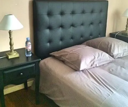 La Maison Dans Le Parc Bed & Breakfast Saint-Dizier
