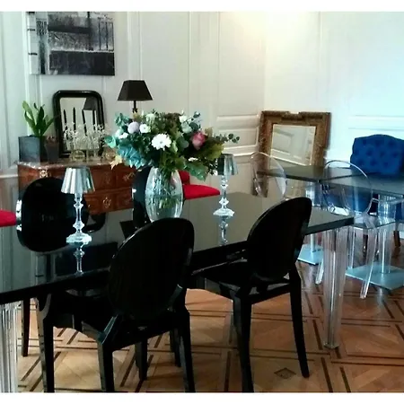 La Maison Dans Le Parc לינה וארוחת בוקר סן-דיזייה